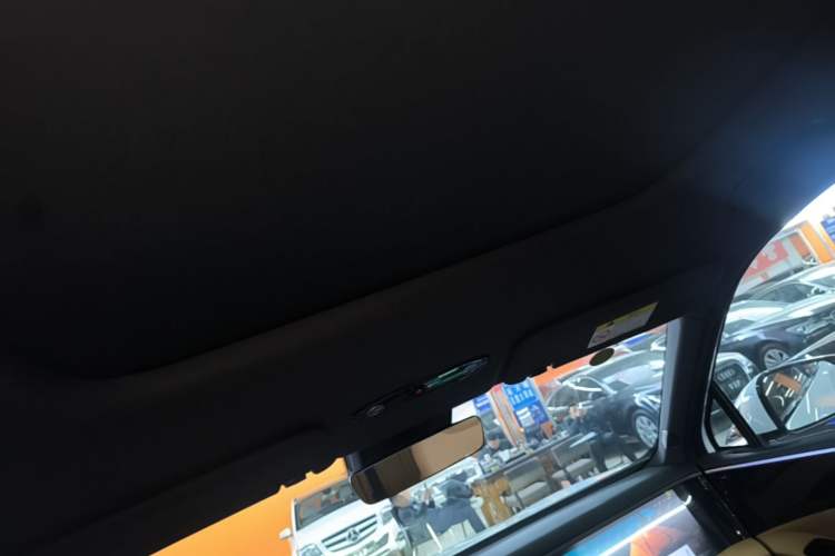 Used Geely Galaxy L7 2023 1.5T 115 km MAX Headliner