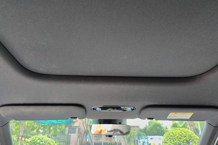 Used Geely Galaxy L7 2023 1.5T 115 km Starship Headliner