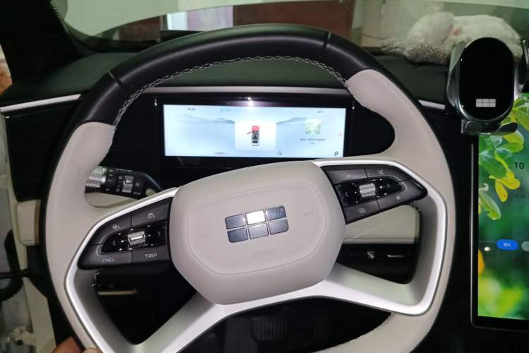 Used Geely Galaxy L7 2023 1.5T 115 km Starship Instrument Cluster