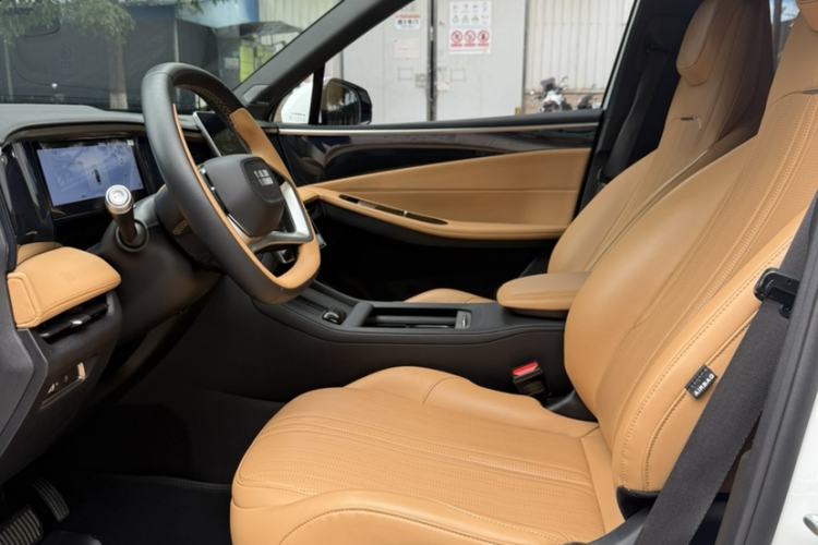 Used Geely Galaxy L7 2023 1.5T 115 km MAX Interior 5