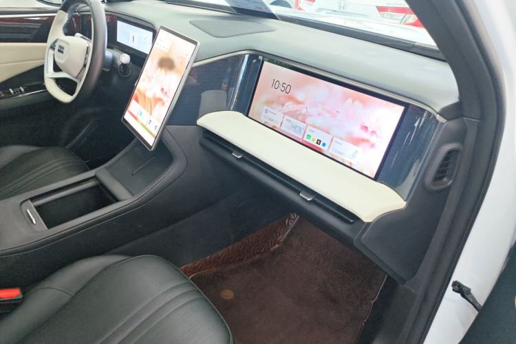 Used Geely Galaxy L7 2023 1.5T 115 km MAX Interior 9