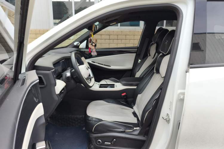 Used Geely Galaxy L7 2023 1.5T 115 km Starship Left Front Seat