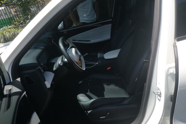 Used Geely Galaxy L7 2023 1.5T 115 km PLUS Left Front Seat