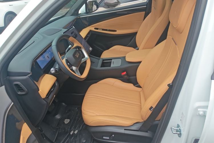Used Geely Galaxy L7 2023 1.5T 115 km MAX Left Front Seat