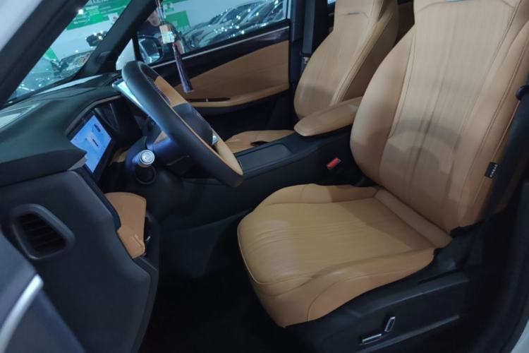 Used Geely Galaxy L7 2023 1.5T 115 km PLUS Left Front Seat