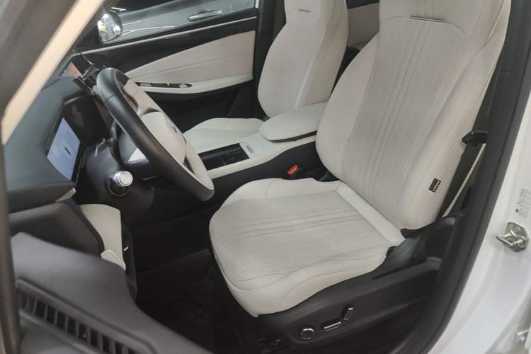 Used Geely Galaxy L7 2023 1.5T 115 km Starship Left Front Seat
