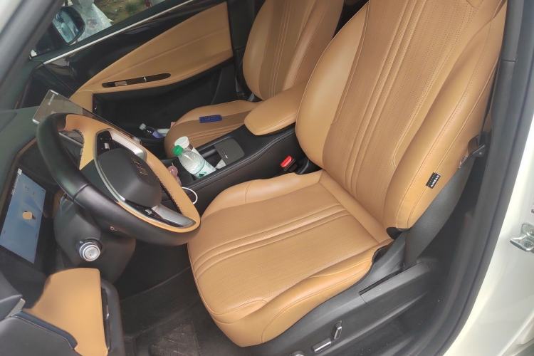 Used Geely Galaxy L7 2023 1.5T 115 km Starship Left Front Seat