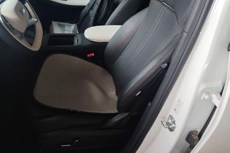 Used Geely Galaxy L7 2023 1.5T 115 km MAX Left Front Seat