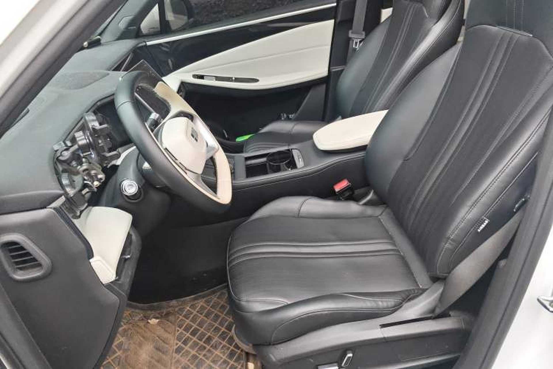 Used Geely Galaxy L7 2023 1.5T 115 km MAX Left Front Seat