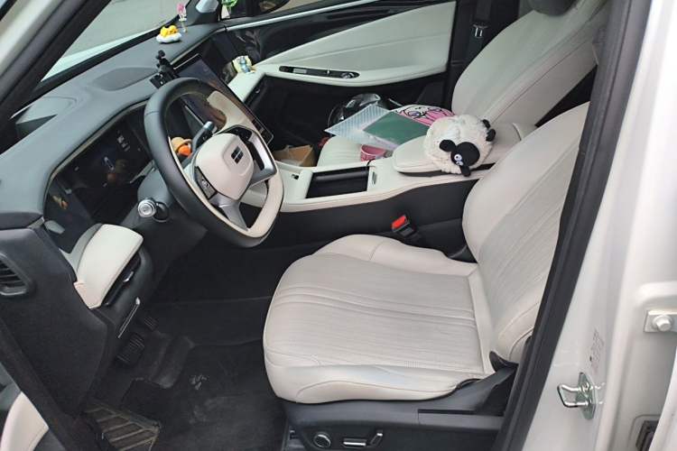 Used Geely Galaxy L7 2023 1.5T 115 km Starship Left Front Seat