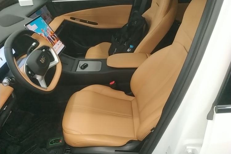 Used Geely Galaxy L7 2023 1.5T 115 km PLUS Left Front Seat