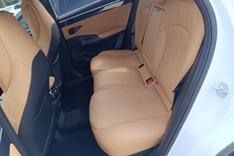 Used Geely Galaxy L7 2023 1.5T 115 km MAX Left Rear Seat