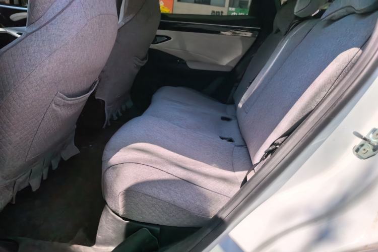 Used Geely Galaxy L7 2023 1.5T 115 km Starship Left Rear Seat