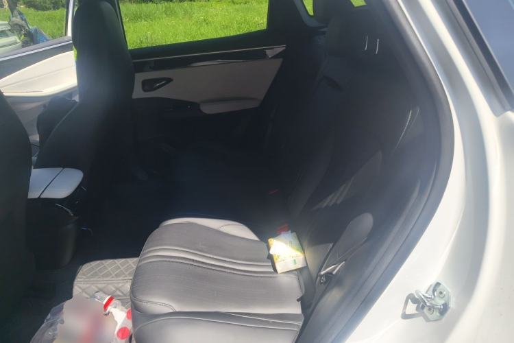 Used Geely Galaxy L7 2023 1.5T 115 km MAX Left Rear Seat