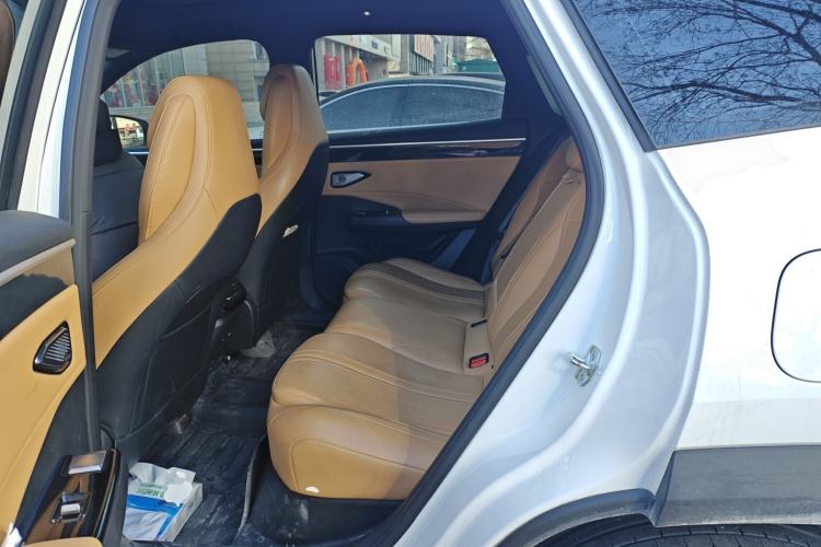 Used Geely Galaxy L7 2023 1.5T 115 km Starship Left Rear Seat