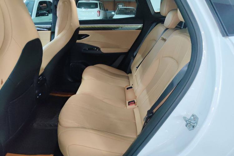 Used Geely Galaxy L7 2023 1.5T 115 km MAX Left Rear Seat