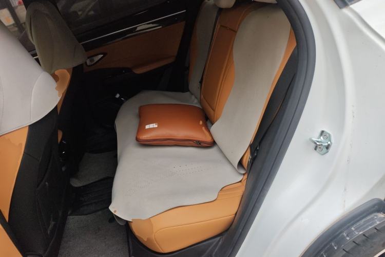 Used Geely Galaxy L7 2023 1.5T 115 km Starship Left Rear Seat