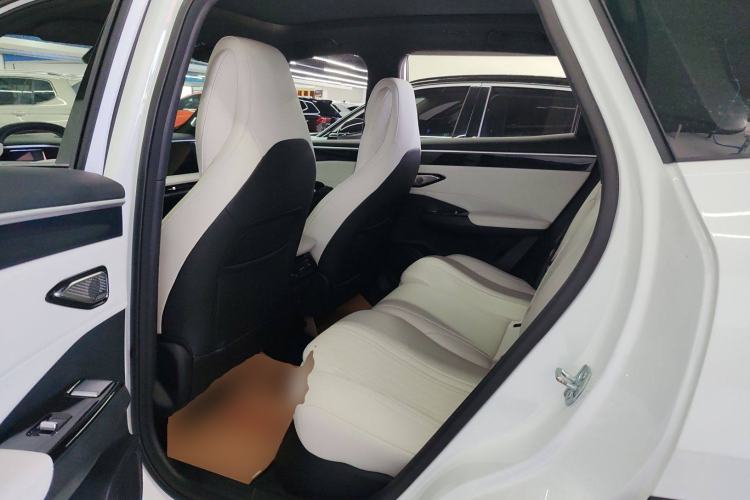 Used Geely Galaxy L7 2023 1.5T 115 km Starship Left Rear Seat