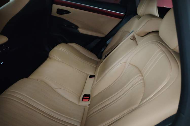 Used Geely Galaxy L7 2023 1.5T 115 km MAX Left Rear Seat