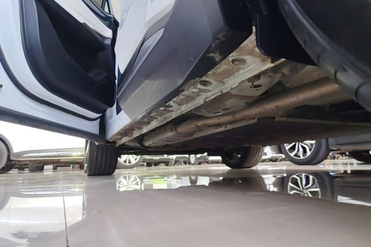 Used Geely Galaxy L7 2023 1.5T 115 km PLUS Left Side Sill