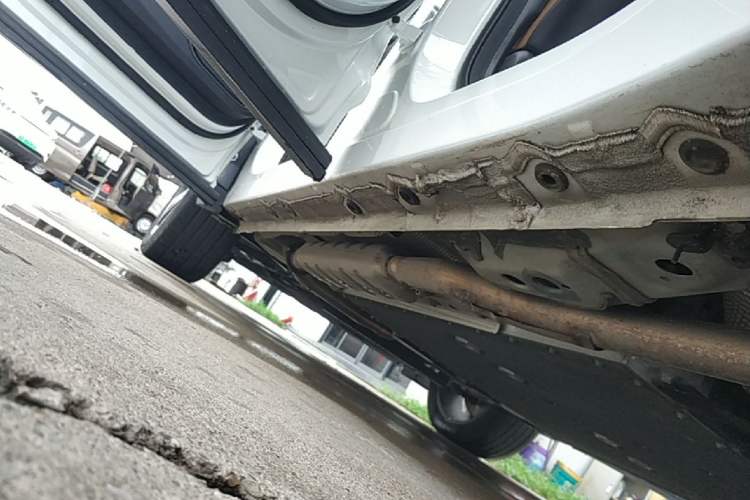 Used Geely Galaxy L7 2023 1.5T 115 km MAX Left Side Sill