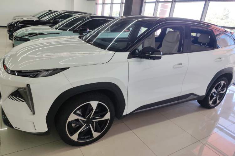 Used Geely Galaxy L7 2023 1.5T 115 km Starship Left Side