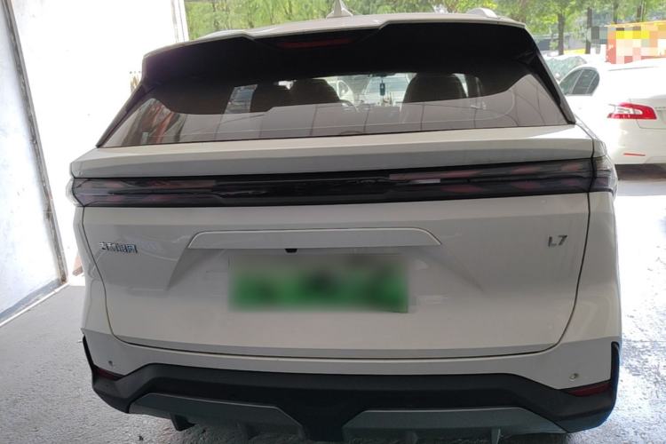 Used Geely Galaxy L7 2023 1.5T 115 km PLUS Rear