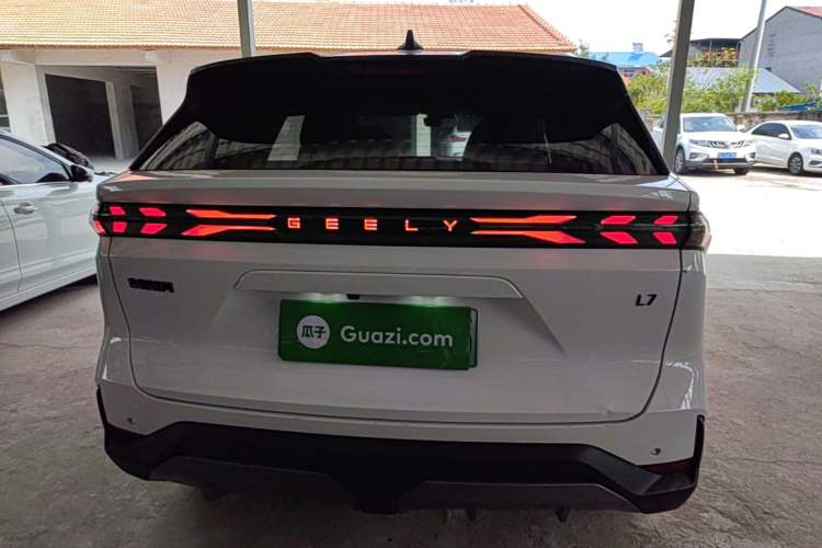 Used Geely Galaxy L7 2023 1.5T 115 km Starship Rear