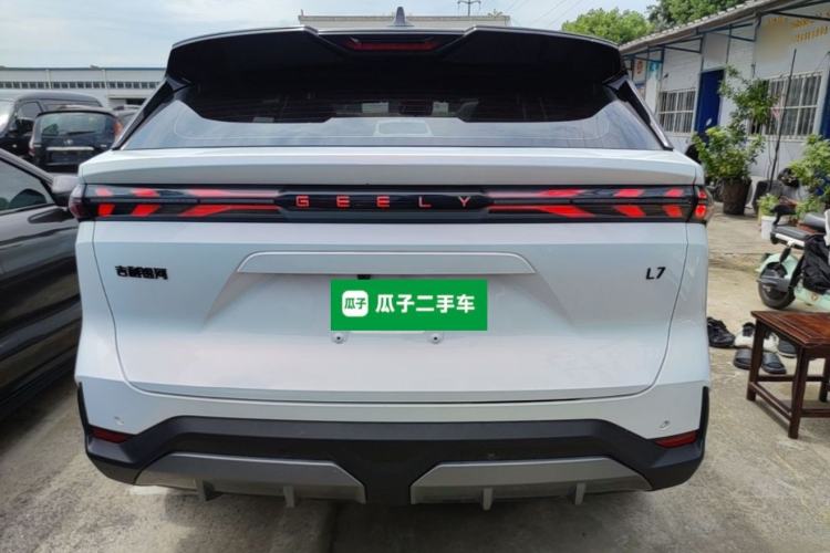 Used Geely Galaxy L7 2023 1.5T 115 km Starship Rear