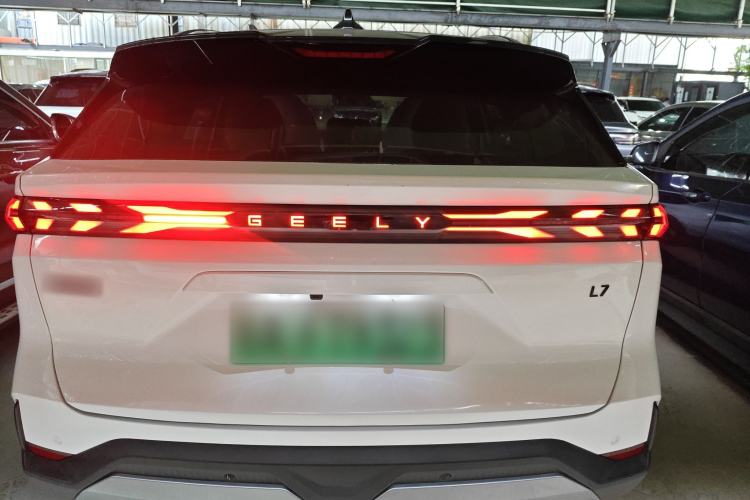 Used Geely Galaxy L7 2023 1.5T 115 km Starship Rear
