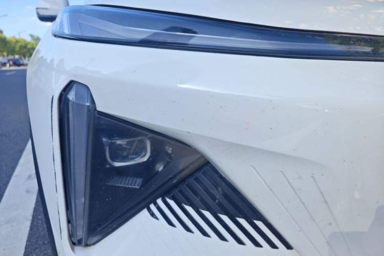 Used Geely Galaxy L7 2023 1.5T 115 km Asian Games Phantom Edition Right Front Headlight
