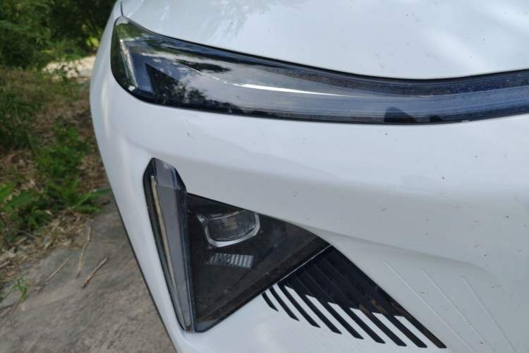 Used Geely Galaxy L7 2023 1.5T 115 km Starship Right Front Headlight