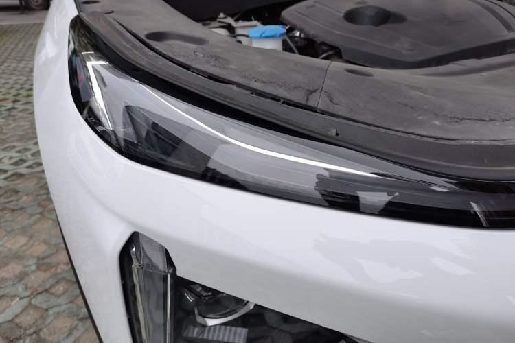 Used Geely Galaxy L7 2023 1.5T 115 km Starship Right Front Headlight