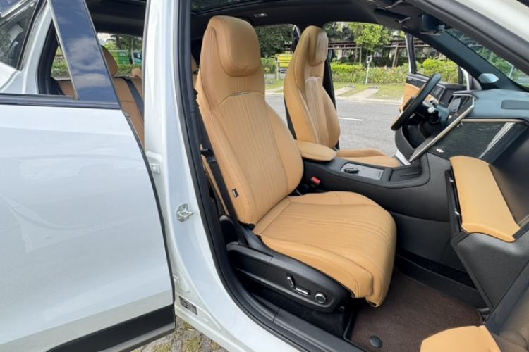 Used Geely Galaxy L7 2023 1.5T 115 km Starship Right Front Seat