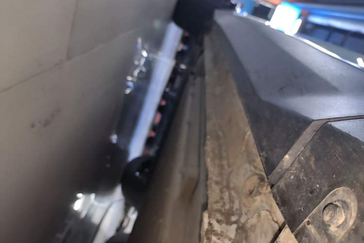 Used Geely Galaxy L7 2023 1.5T 115 km Starship Right Side Sill