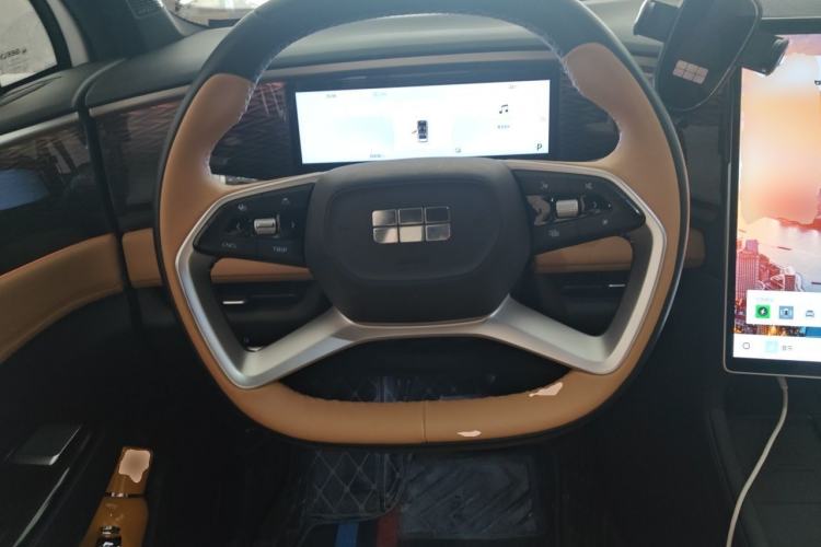 Used Geely Galaxy L7 2023 1.5T 115 km MAX Steering Wheel