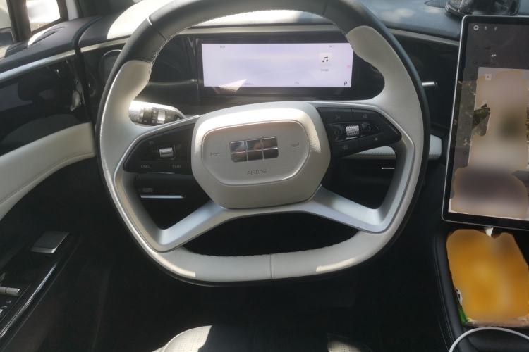 Used Geely Galaxy L7 2023 1.5T 115 km PLUS Steering Wheel