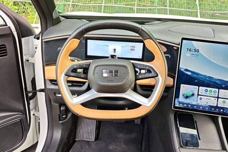 Used Geely Galaxy L7 2023 1.5T 115 km Starship Steering Wheel