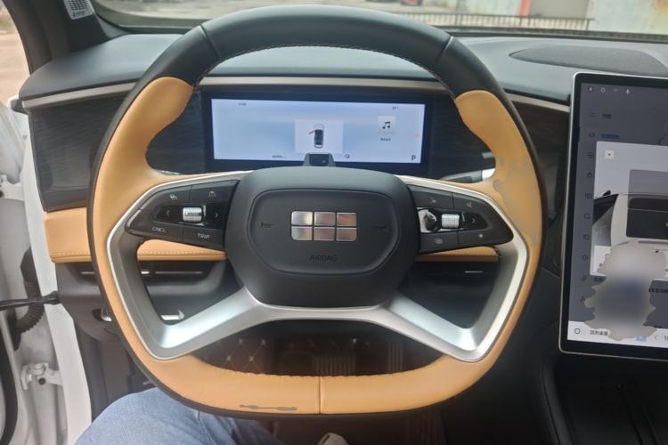 Used Geely Galaxy L7 2023 1.5T 115 km Starship Steering Wheel