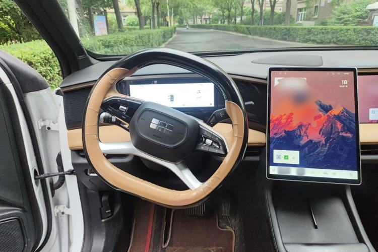 Used Geely Galaxy L7 2023 1.5T 115 km PLUS Steering Wheel
