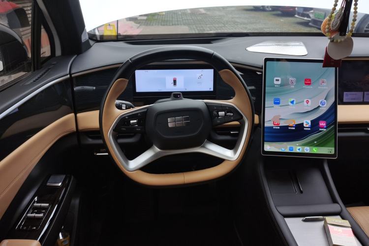 Used Geely Galaxy L7 2023 1.5T 115 km Starship Steering Wheel