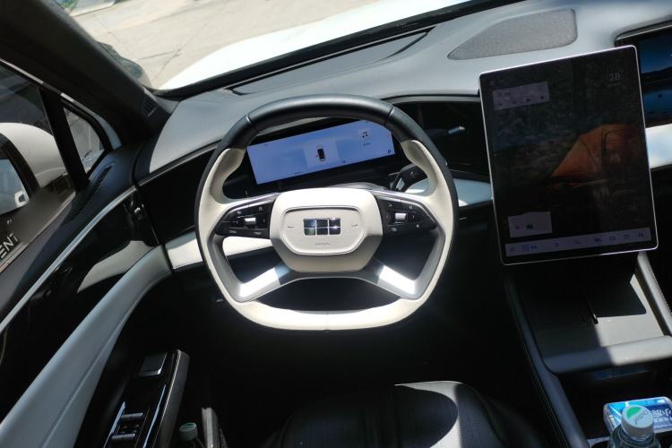 Used Geely Galaxy L7 2023 1.5T 115 km MAX Steering Wheel