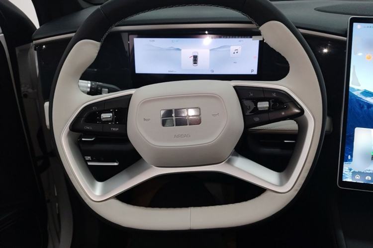 Used Geely Galaxy L7 2023 1.5T 55km PRO Steering Wheel