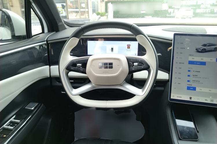 Used Geely Galaxy L7 2023 1.5T 115 km PLUS Steering Wheel