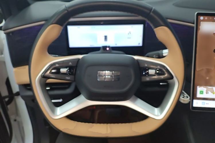 Used Geely Galaxy L7 2023 1.5T 115 km Starship Steering Wheel