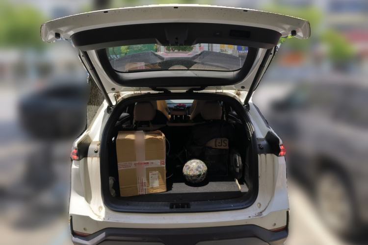 Used Geely Galaxy L7 2023 1.5T 115 km Starship Trunk