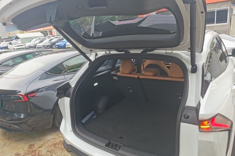 Used Geely Galaxy L7 2023 1.5T 115 km MAX Trunk