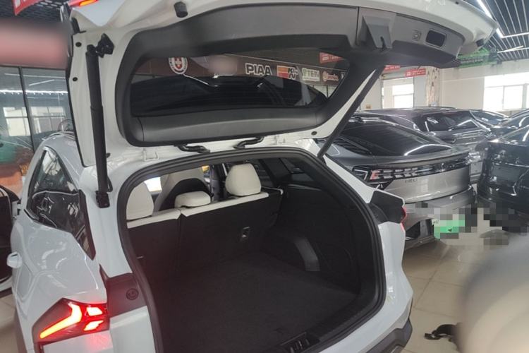 Used Geely Galaxy L7 2023 1.5T 115 km Starship Trunk