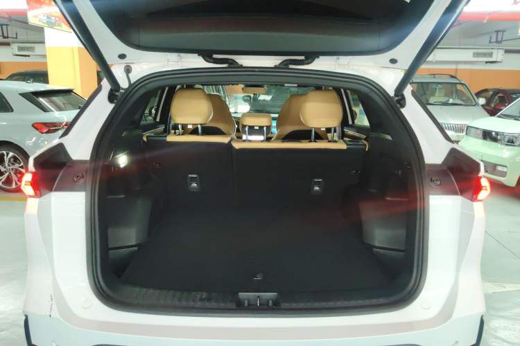 Used Geely Galaxy L7 2023 1.5T 115 km MAX Trunk
