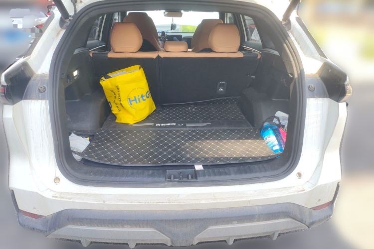 Used Geely Galaxy L7 2023 1.5T 115 km MAX Trunk